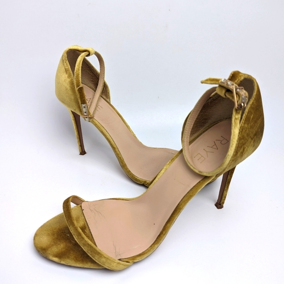 Revolve RAYE Heels Gold Velvet Blake Heels Size 9 - Picture 4 of 16